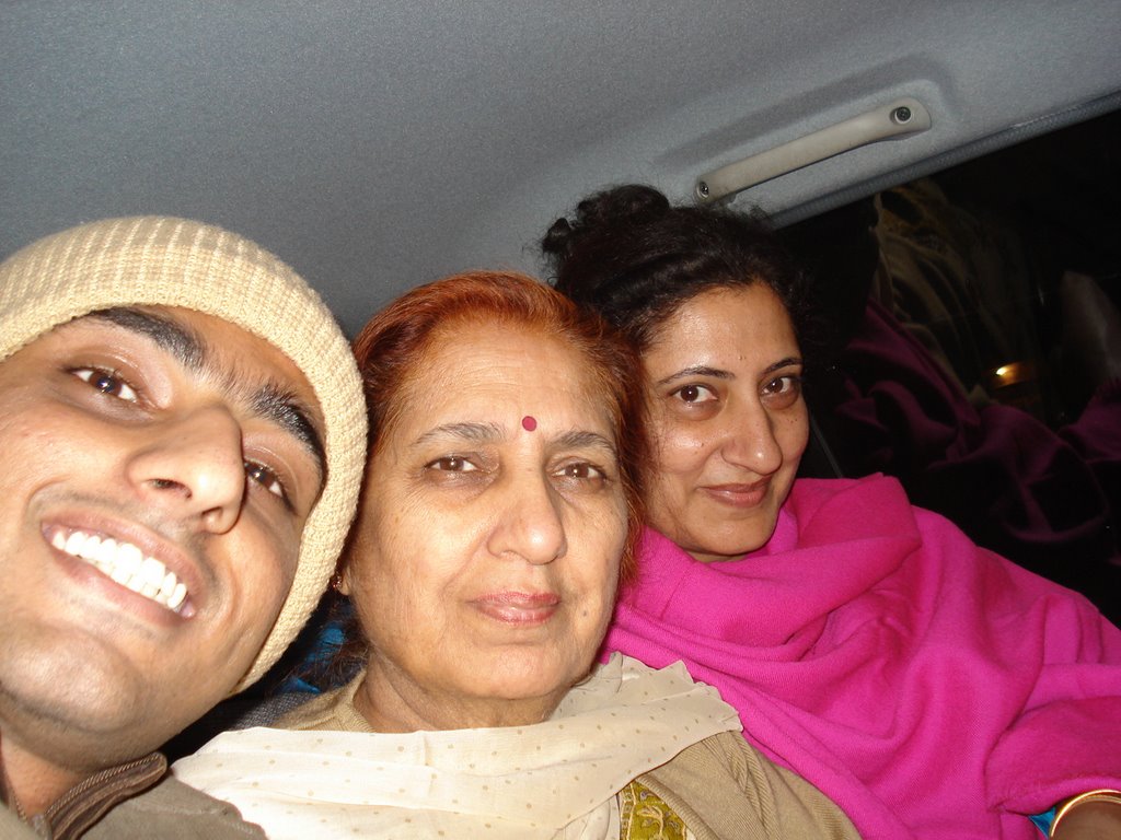 Me, nani, and mummy in a car